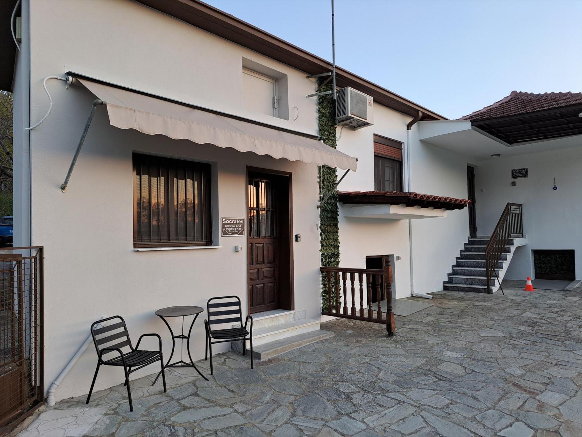 Socrates Ethnic And Traditional Studio Kalambaka Exterior photo